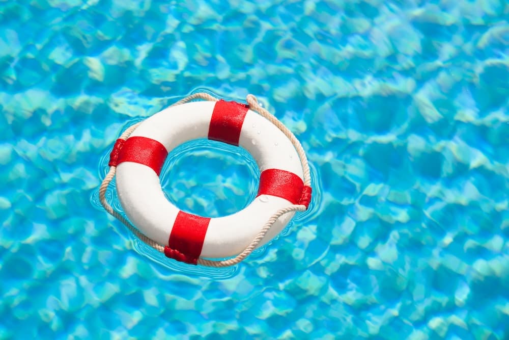 Lifesaving equipment